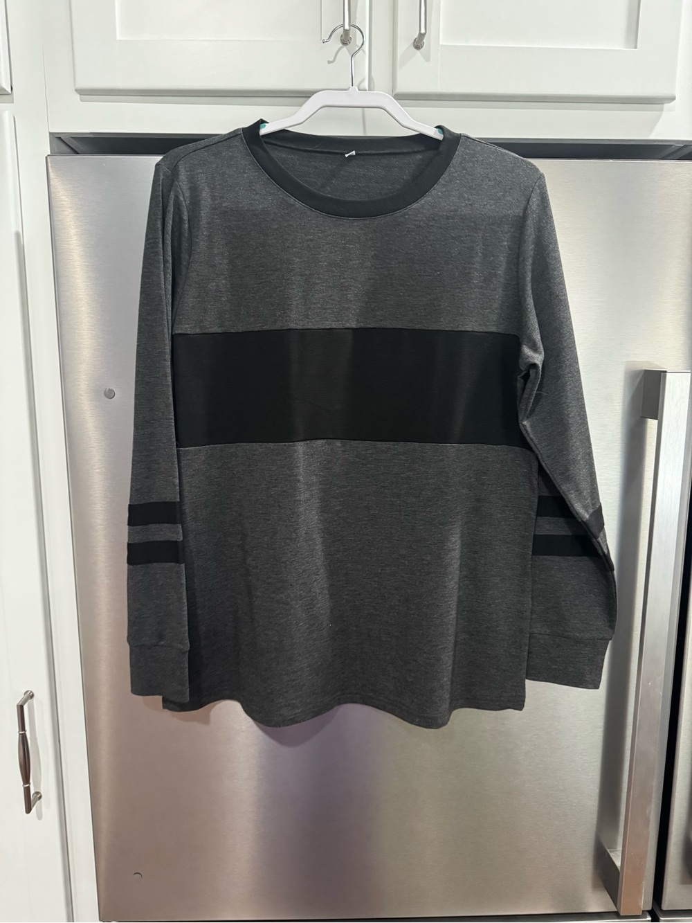 Women’s Long-Sleeve Heather Gray Crew Neck Shirt with Black Accent